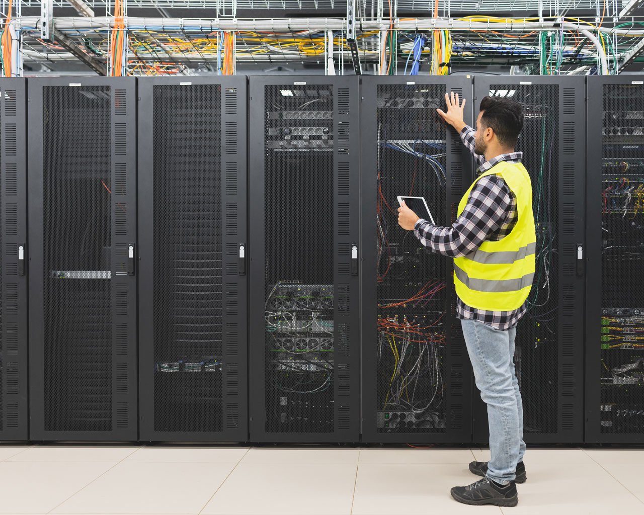 benefits-for-data_centre-01-1280-1024px