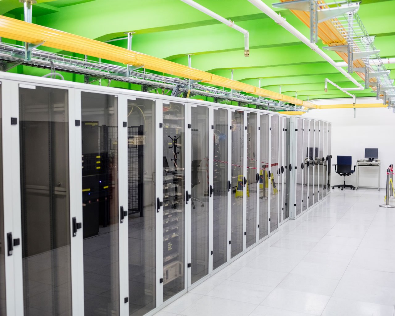 benefits-for-data_centre-02-1280-1024px